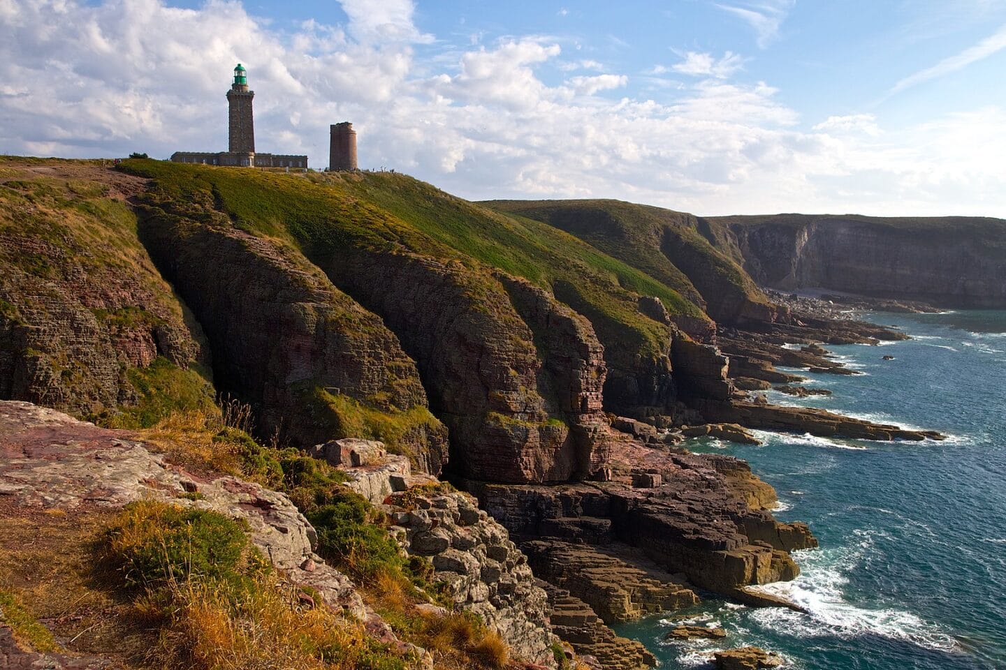 Cap Fréhel Lighthouse and Cliffs, Côtes d'Armor, Brittany - Jmhullot