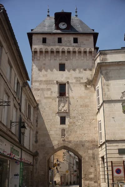 Panneaux solaires à Saint-Jean-d'Angély