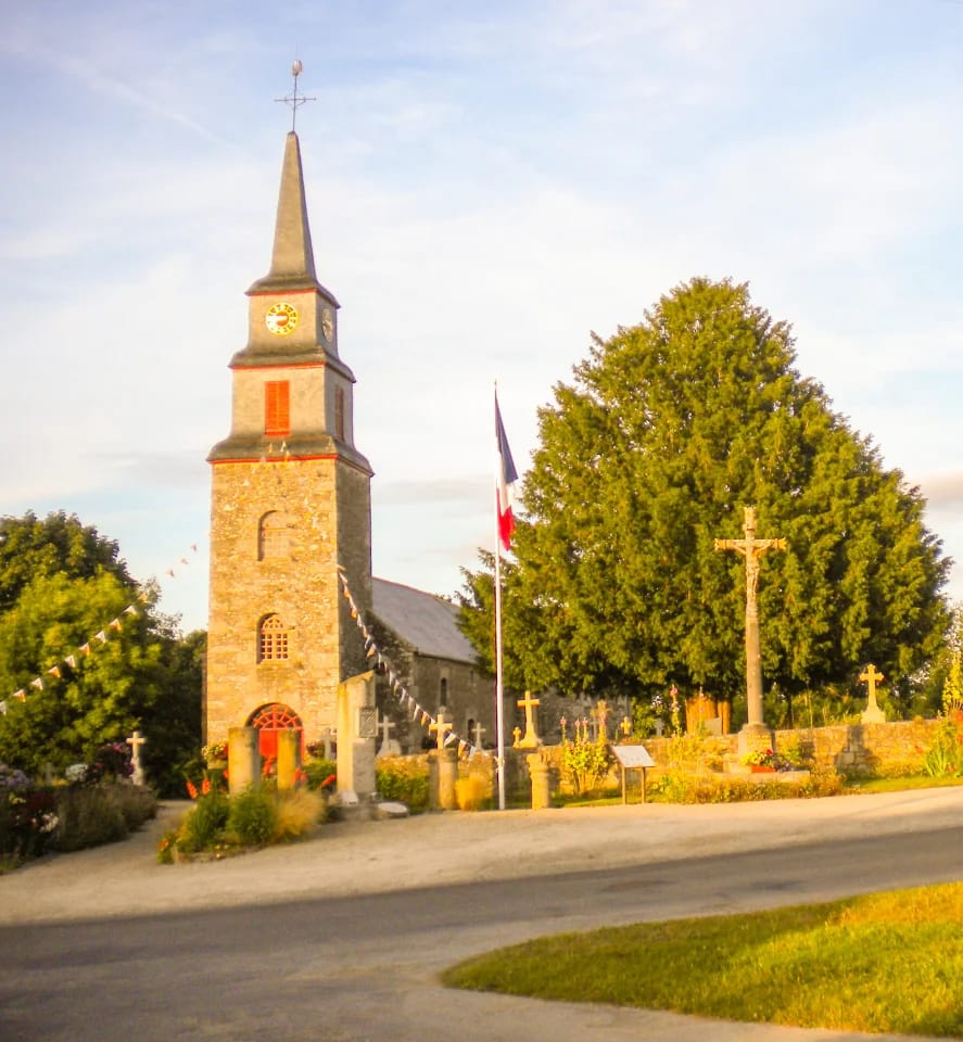 Panneaux solaires à Saint-Méloir-des-Bois
