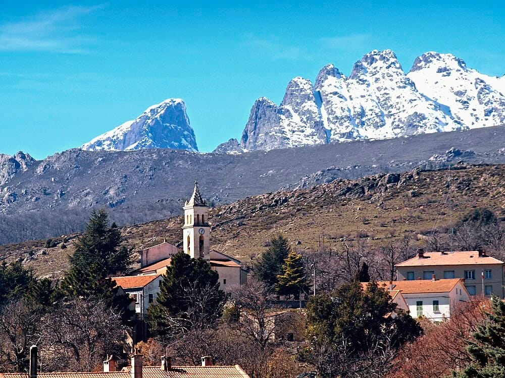 Panneaux solaires à Calacuccia