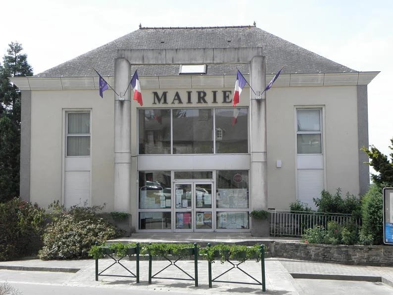 Panneaux solaires à Dourdain