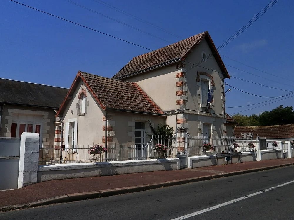 Panneaux solaires à Villedômain