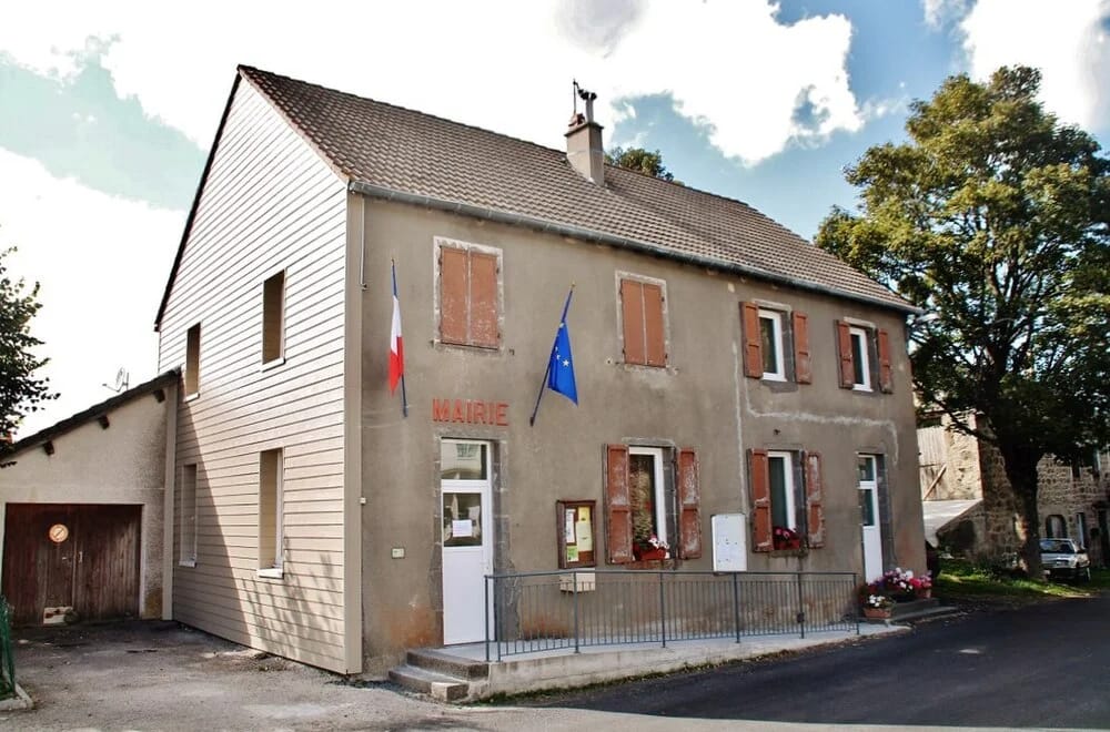 Panneaux solaires à Freycenet-la-Cuche