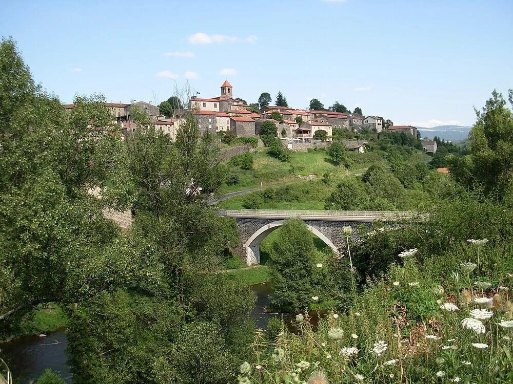 Panneaux solaires à Saint-Arcons-d'Allier