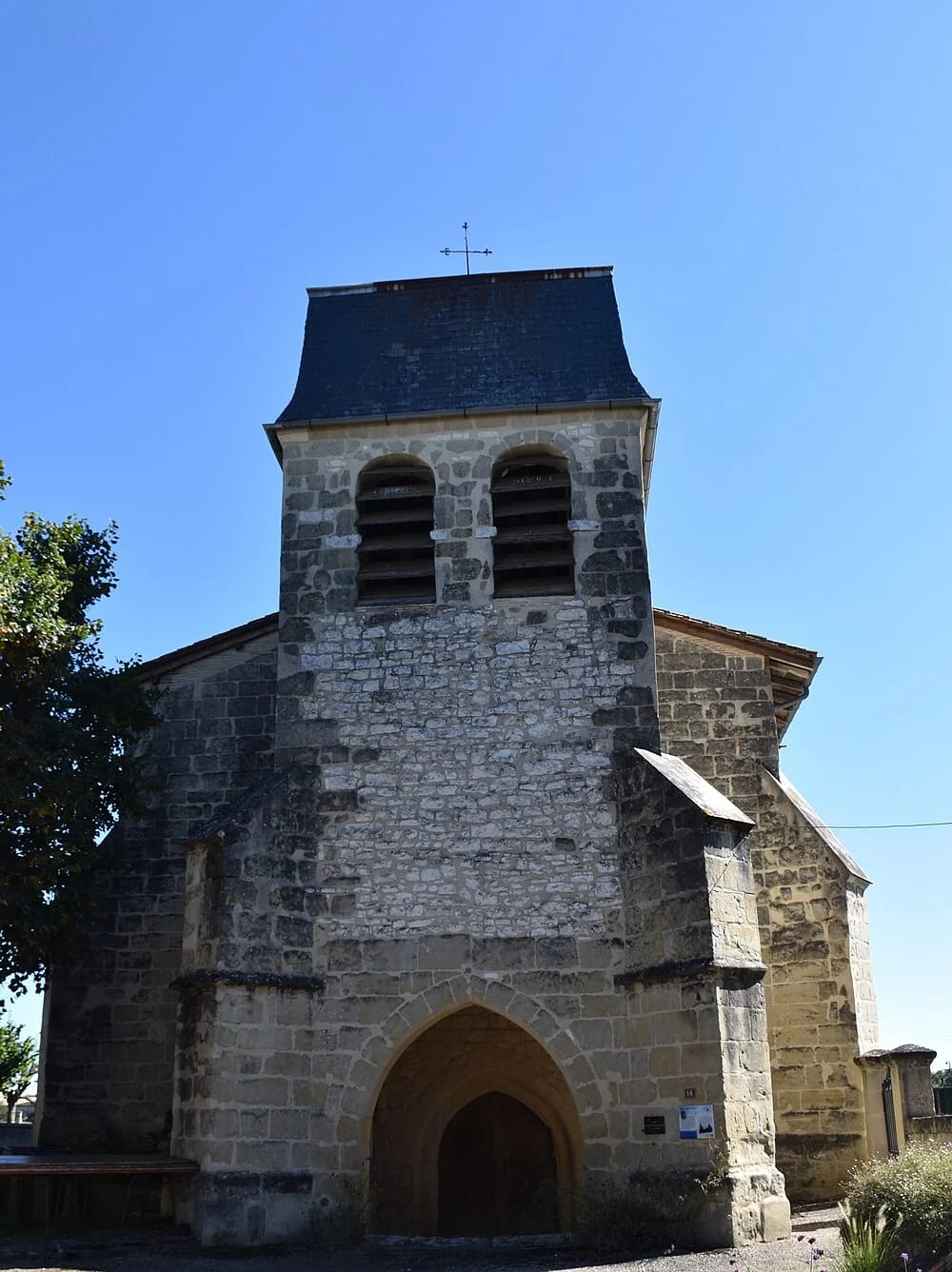 Panneaux solaires à Lavergne