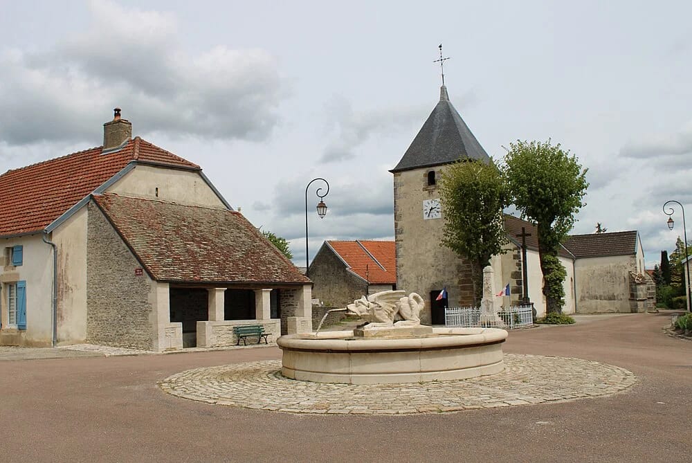 Panneaux solaires à Aujeurres