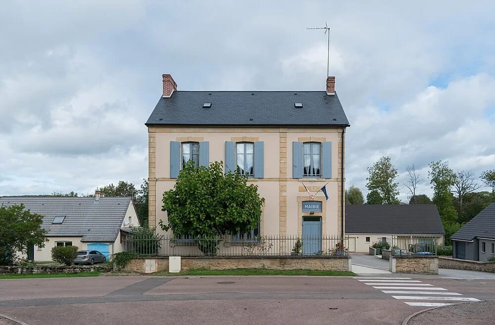 Panneaux solaires à Montigny-aux-Amognes