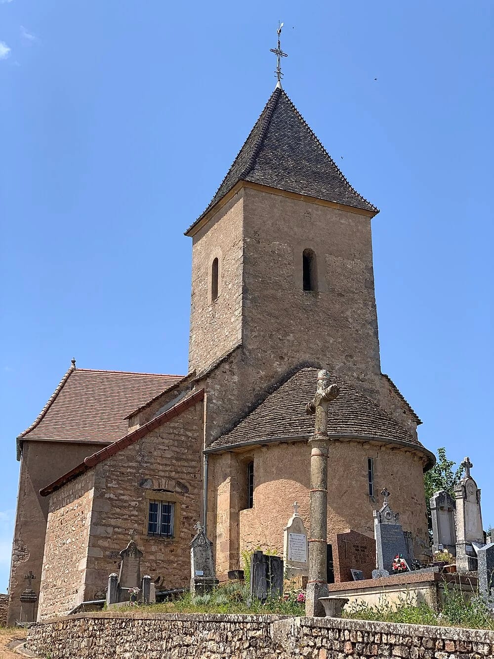 Panneaux solaires à Curtil-sous-Buffières