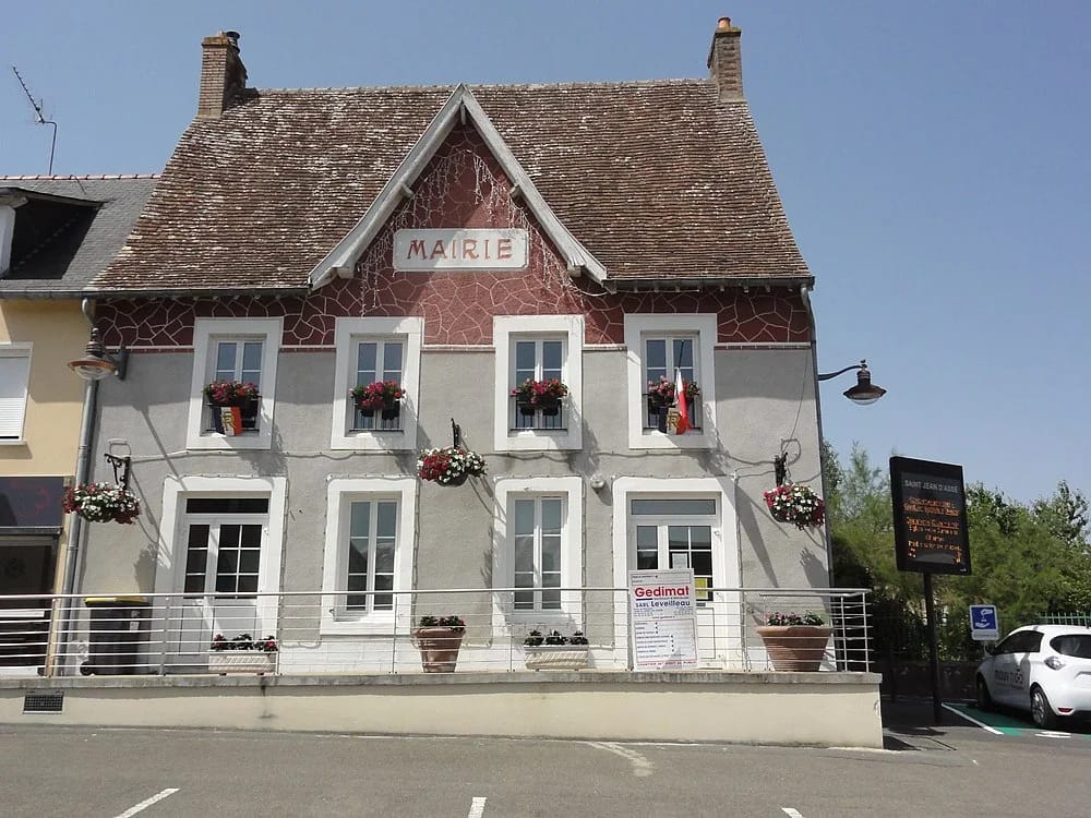 Panneaux solaires à Saint-Jean-d'Assé