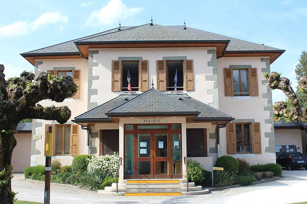 Panneaux solaires à Hauteville-sur-Fier