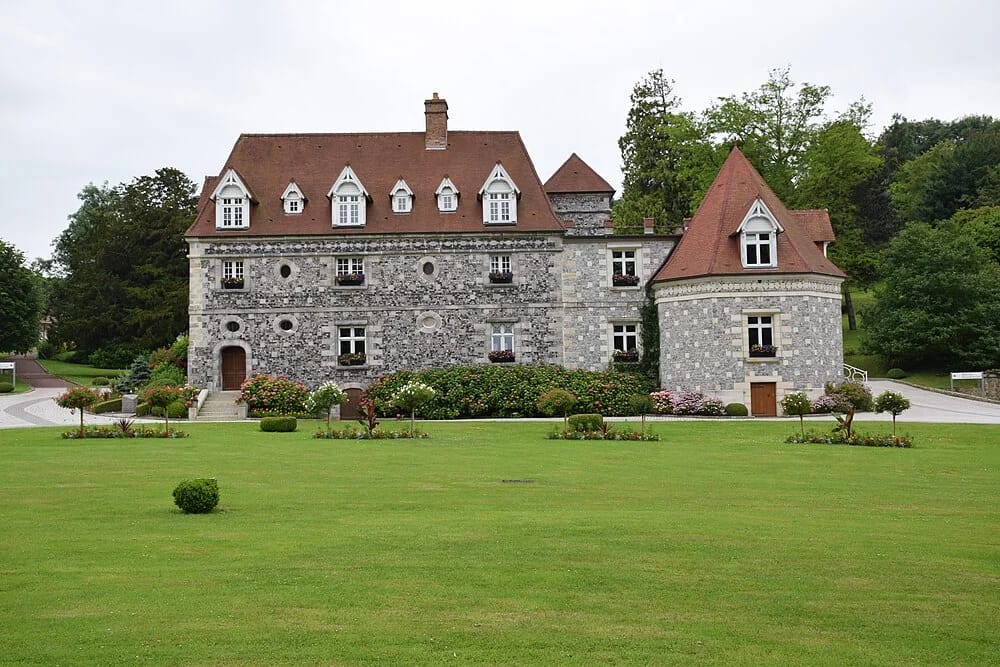 Panneaux solaires à Rouxmesnil-Bouteilles